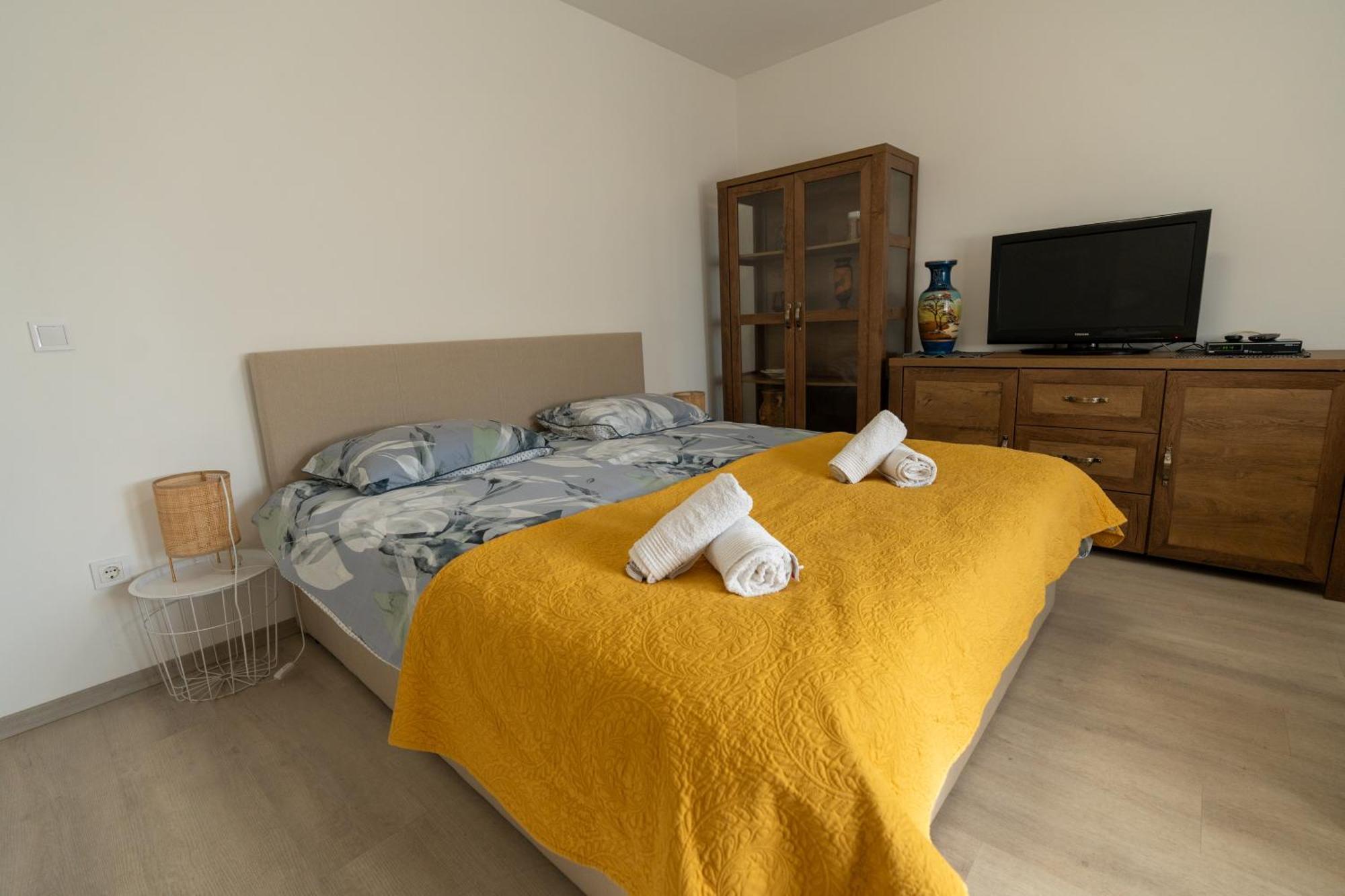 Two-Bedroom Apartment Rea In روفينج المظهر الخارجي الصورة