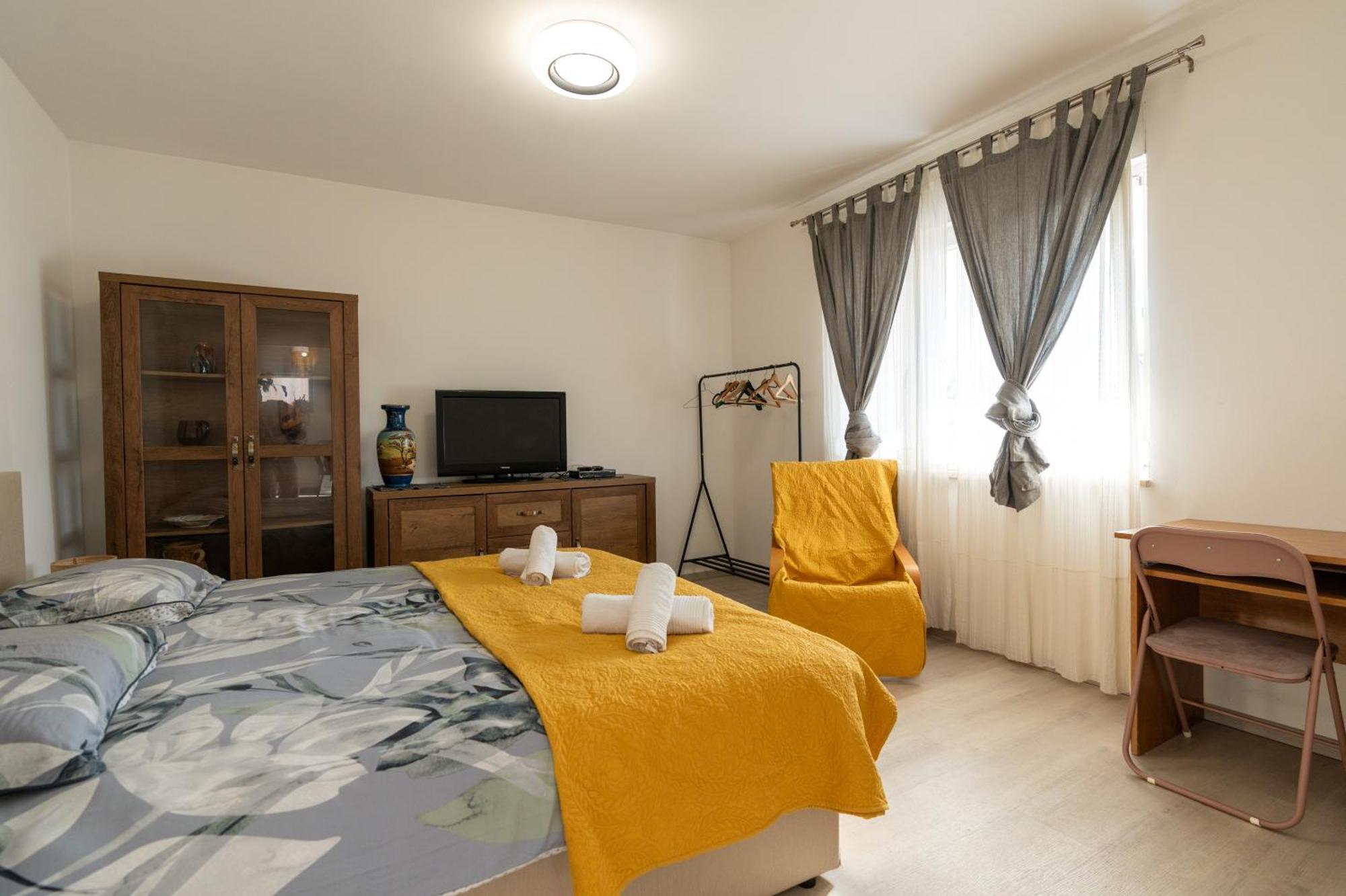 Two-Bedroom Apartment Rea In روفينج المظهر الخارجي الصورة